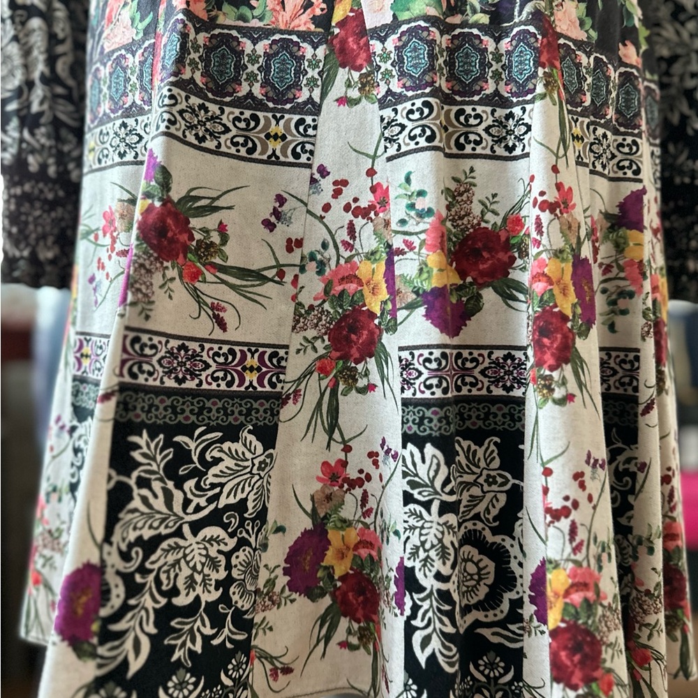 Alice + Olivia | DREAM CASTLE 
Mix Print Long Sleeve Cotton Blend Dress - Picture 13 of 15